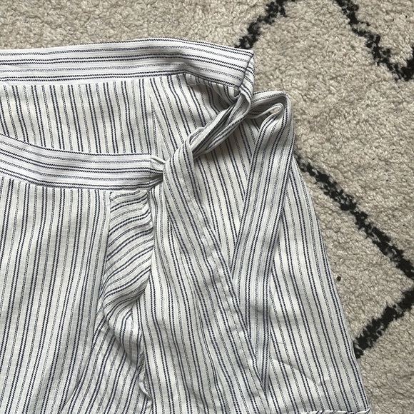 Lulus blue striped wrap flowy skirt - Picture 2 of 6